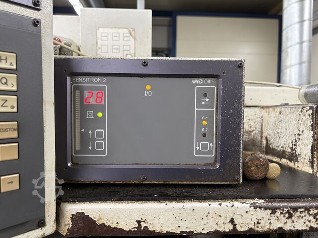 Cylindrical grinding machine STUDER S 33 CNC