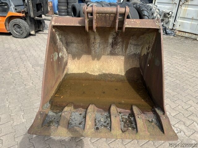 Crawler excavator with digging bucket bsg Tieflöffel ca 2 cbm