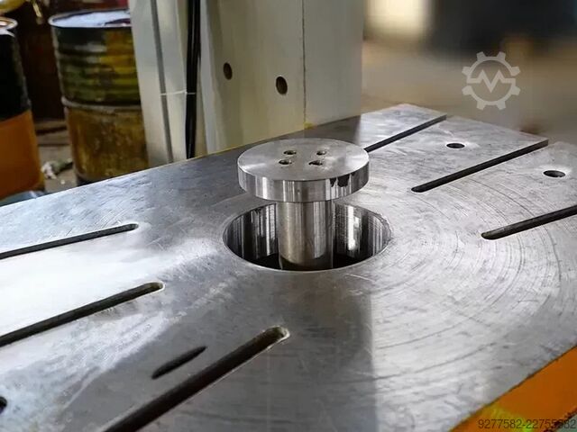 C-frame single-column hydraulic press DIGIMA DC Prasa jednokolumnowa typu C hydrauliczna