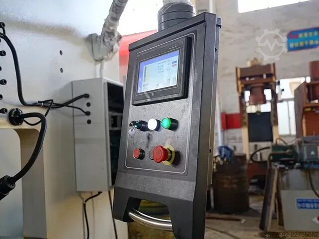 C-frame single-column hydraulic press DIGIMA DC Prasa jednokolumnowa typu C hydrauliczna