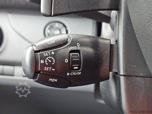 High-roof van PEUGEOT EXPERT 2.0 L3 XL Dubbel Cabine!