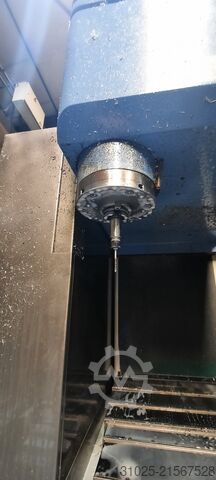 Vertikales Bearbeitungszentrum MAZAK VTC300C