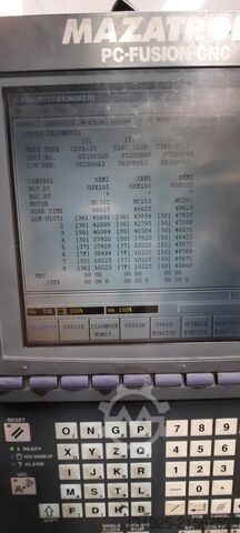 Vertikales Bearbeitungszentrum MAZAK VTC300C