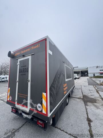 Food truck IVECO 72-210