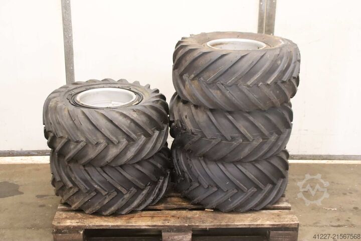 Reifen mit Felge Deestone 26x12.0-12 NHS