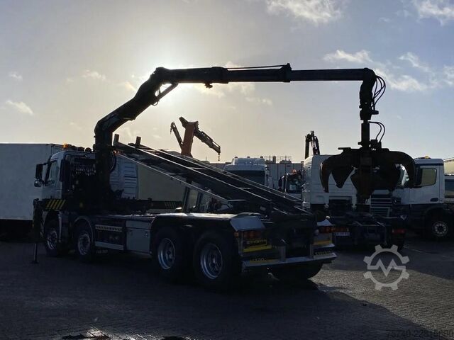 Hakenarmsystem Volvo FM 370 + Euro 5 + Palfinger Z-Q170 Crane + 30to...