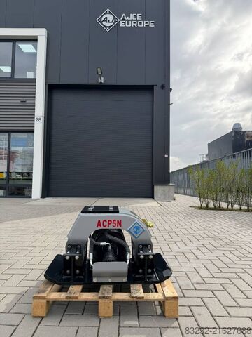 Rüttelplatte AJCE ACP5N
