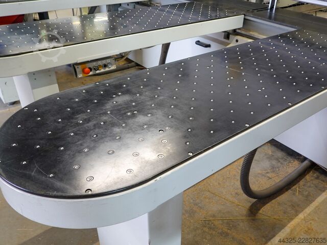 Plattensäge – Beschickung von vorne SELCO WN 610