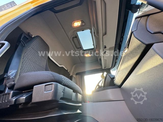 Flatbed truck SCANIA G280 4x2 Pritsche Atlas Heckladekran, Steinzange