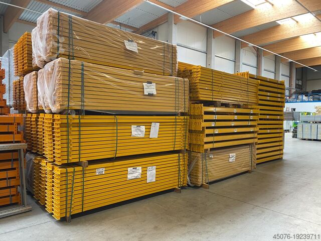 400 linear meters of pallet racking STOW, as new Stow 