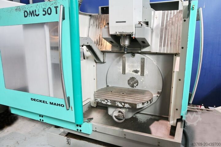 Universal-Bearbeitungszentrum DECKEL MAHO DMU 50 T