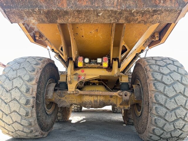 Articulated Dump Truck Caterpillar 740 GC