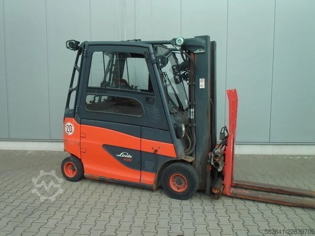 Electric 4-wheel forklift LINDE E 25 / 600 HL