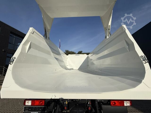 Tipper Renault K 480 Renault K480 8X4 EuromixMTP TMK 18 Kipper...