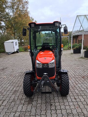 Traktor Kubota B2-231HC