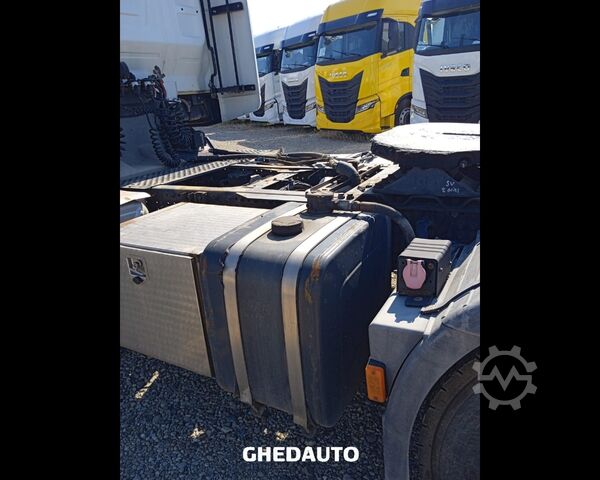 Standard tractor unit IVECO AS440S48 - TRATTORE