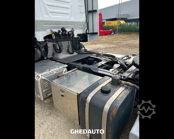 Standard tractor unit IVECO AS440S48 - TRATTORE