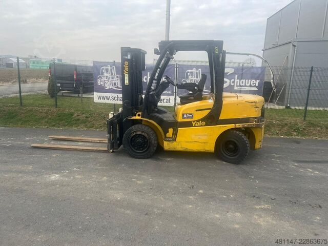 Diesel Forklift Yale GDP45SVX5 V2214