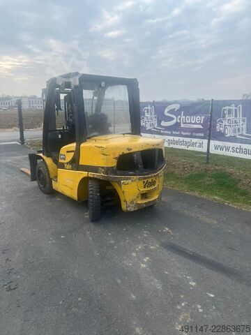 Diesel Forklift Yale GDP45SVX5 V2214