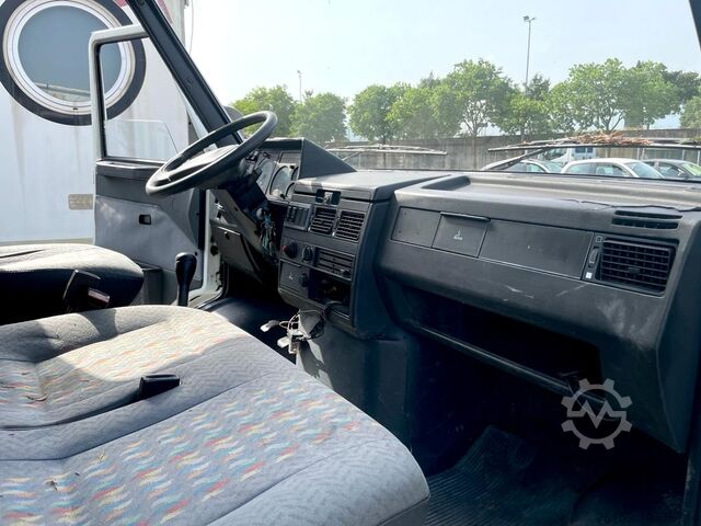 Flatbed open Iveco TURBO DAILY 49-12