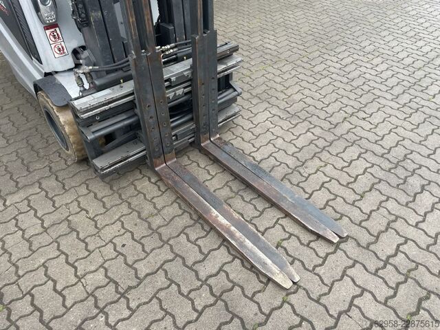 Multi-pallet handler 2/1 profile type Kaup 2T429