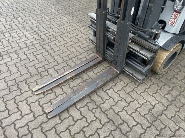 Multi-pallet handler 2/1 profile type Kaup 2T429
