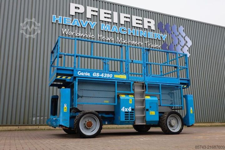 Scissor lift Genie GS4390 Diesel, 4x4 Drive, 15m Working Height, 680k