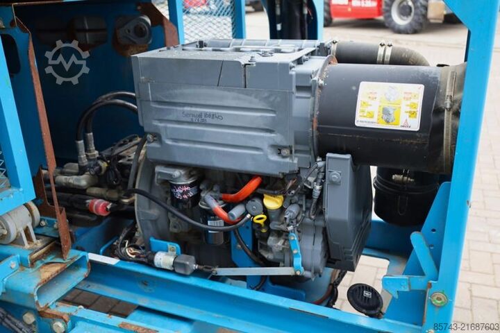 Scissor lift Genie GS4390 Diesel, 4x4 Drive, 15m Working Height, 680k