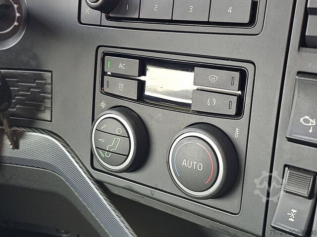 Standard-SZM VOLVO FH 500 FH5 6X2 STEERED PTO