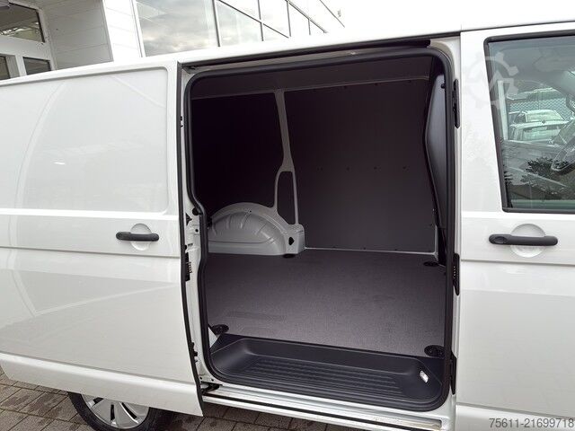 Kastenwagen VW T6.1 TDI KR HECKTÜREN RF-KAMERA 2xPDC HOLZBODEN+++