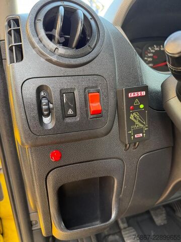 Flatbed truck Renault MASTER DCI 150
