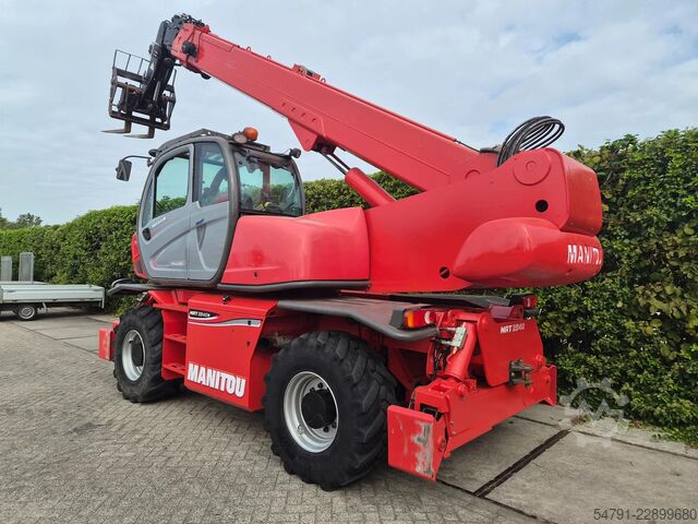 Telescopic forklift Manitou MRT 2540+