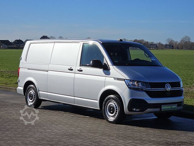 High-roof van VW TRANSPORTER 2.0 TDI L2H1 Navi Trekhaak!