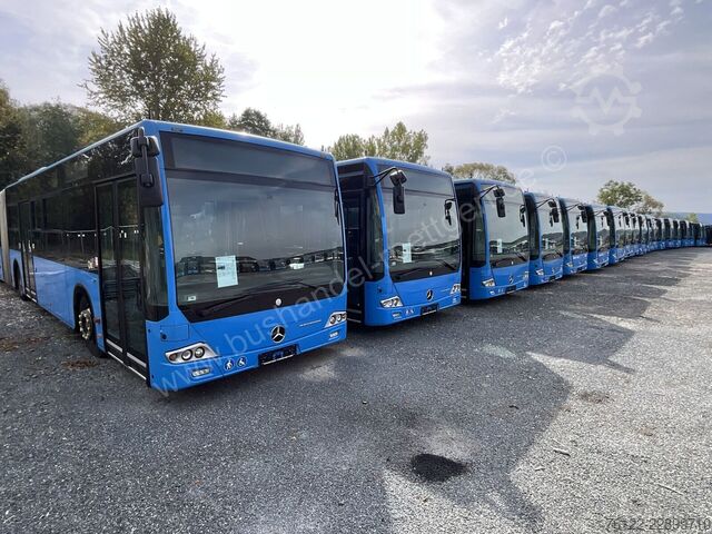 Articulated bus Mercedes-Benz Conecto G