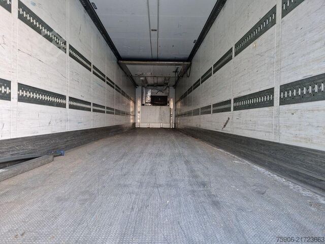 Reefer semitrailers / refrigerated semitrailers Schmitz Cargobull FRIGORIFIQUE