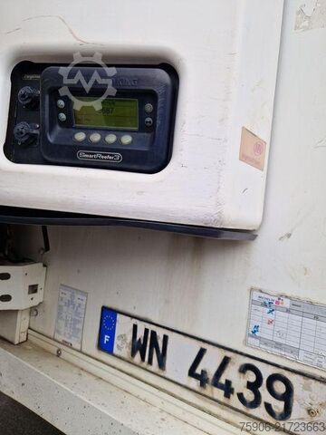 Reefer semitrailers / refrigerated semitrailers Schmitz Cargobull FRIGORIFIQUE