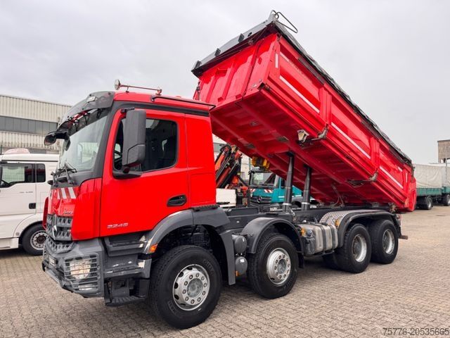 Three-sided tipper truck MERCEDES-BENZ 3246 K  Arocs 8x4 Meiller  Bordmatik