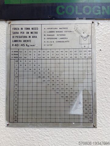 Gade 3100 X 25 Ton Bending Machine Mod. 30/ Gade Mod. 30/