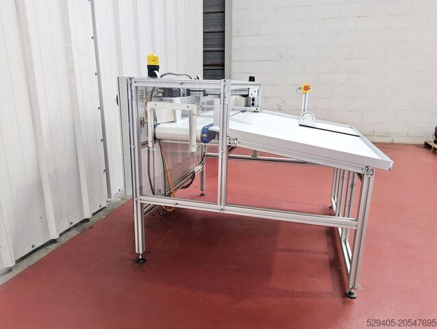 Verpackungsmaschine  VDI – Table d’accumulation