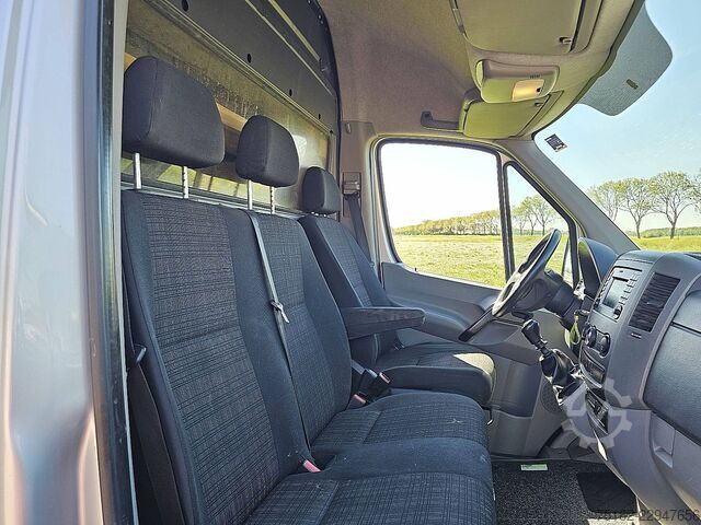 Hochdachkombi MERCEDES-BENZ SPRINTER 516 L2H2 Dubbellucht AC!