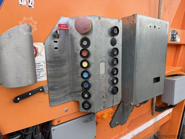 Axor 2533 6x2*4 Ochsner Mercedes-Benz Axor 2533 6x2*4 Ochsner
