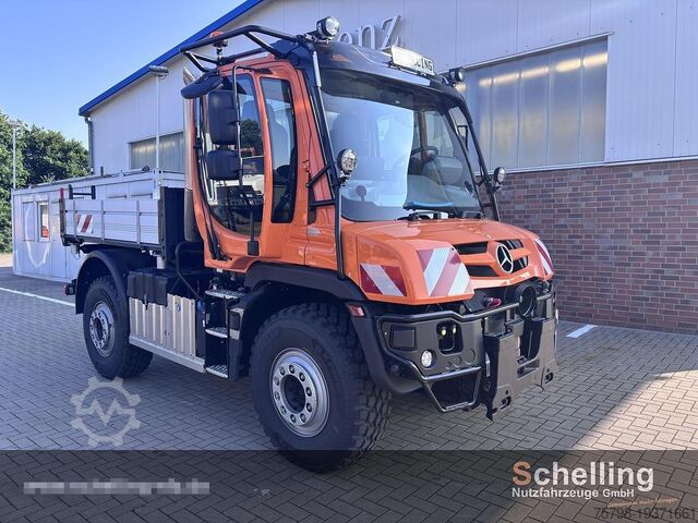 Special purpose truck MERCEDES-BENZ U427