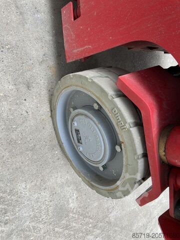 Scissor lift Magni ES1008AC (6445)