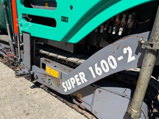 Tracked paver Vögele Super 1600-2 Asphaltfertiger Nivellierau