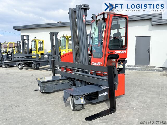 4-way forklift Combilift C3000ET TRIPLEX 5940 WIDE FORK POSITIONE