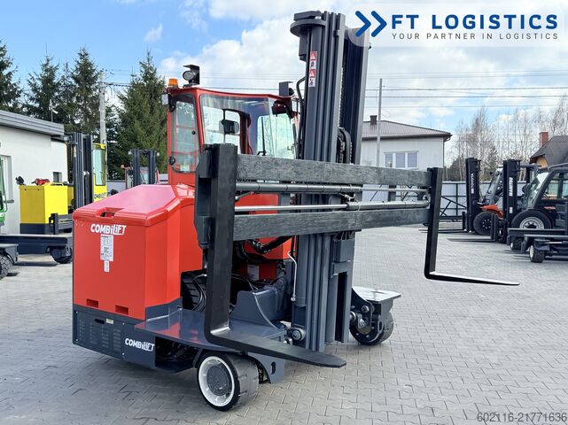 4-way forklift Combilift C3000ET TRIPLEX 5940 WIDE FORK POSITIONE