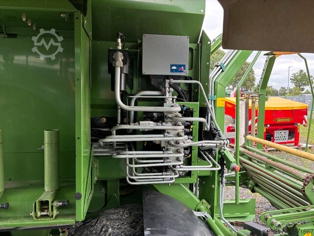 Krone Ultima CF 155 XC Krone Ultima CF 155 XC