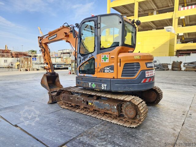 Crawler excavator DOOSAN DX80R