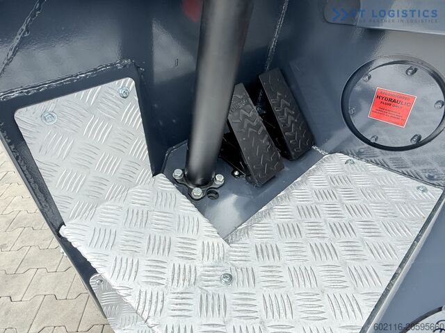 Four-way forklift COMBILIFT CBE2500 TRIPLEX 5500 FORK POSITIONER