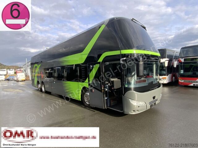Double decker Neoplan Skyliner L